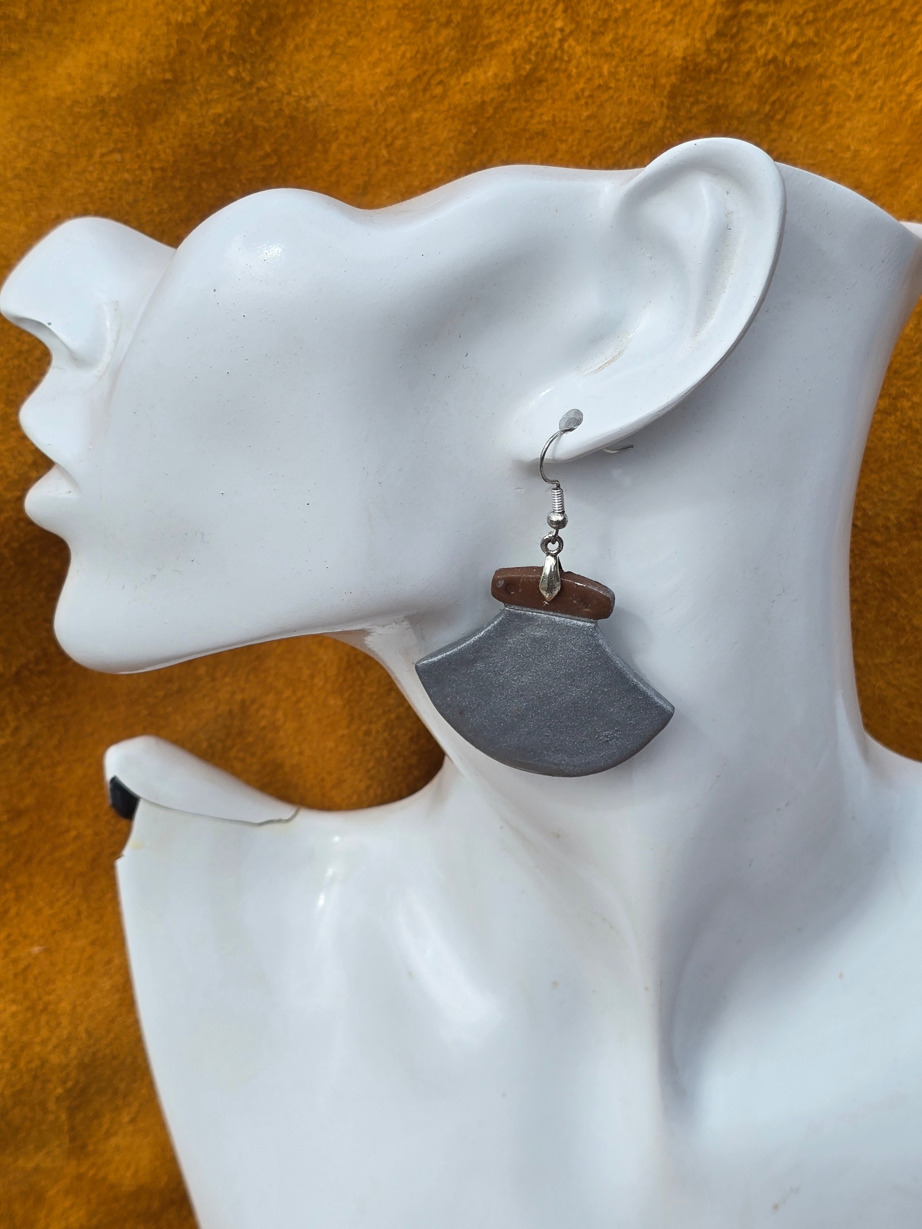 Polymer Clay Ulluaqs